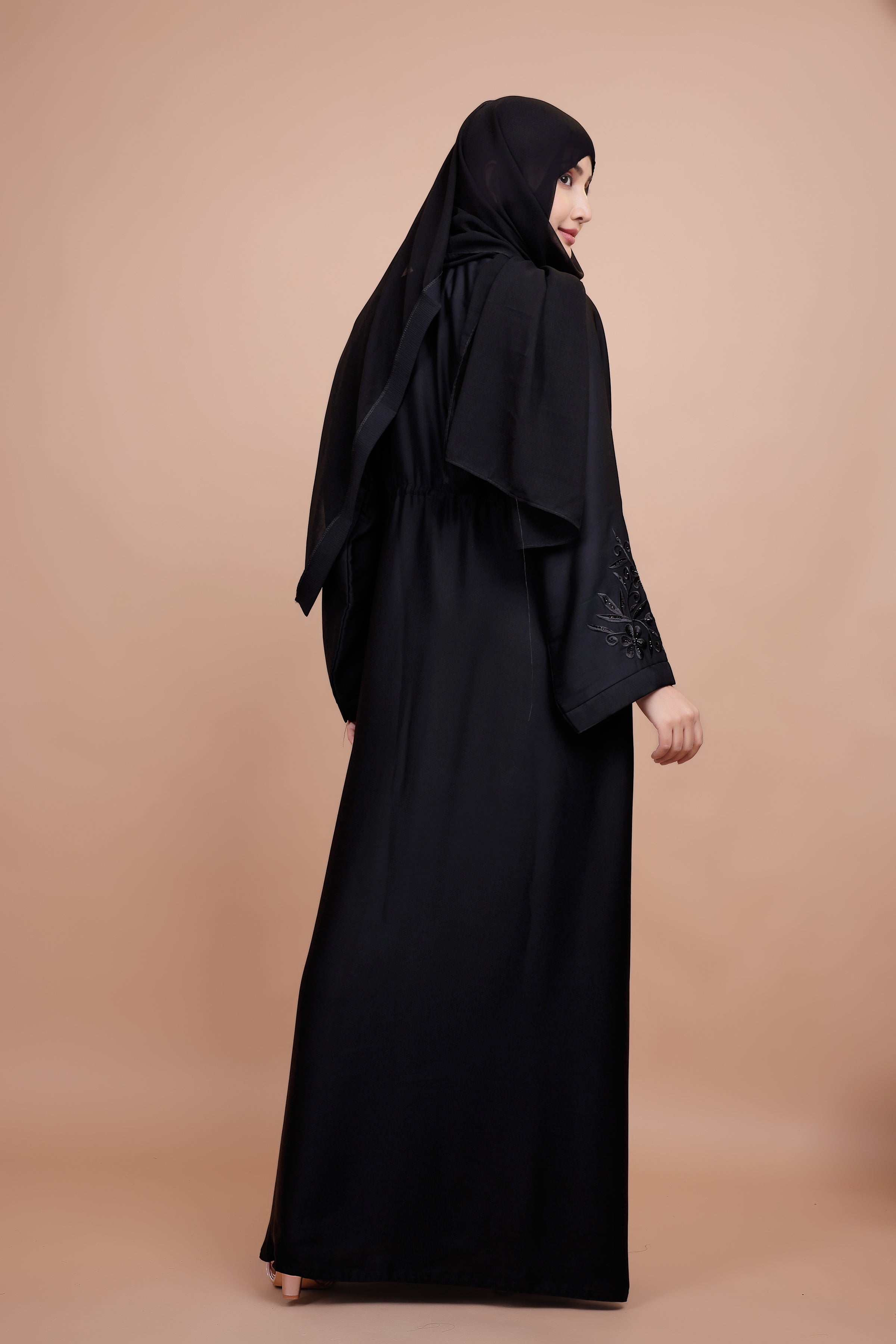 Midnight Bloom Pleated Abaya