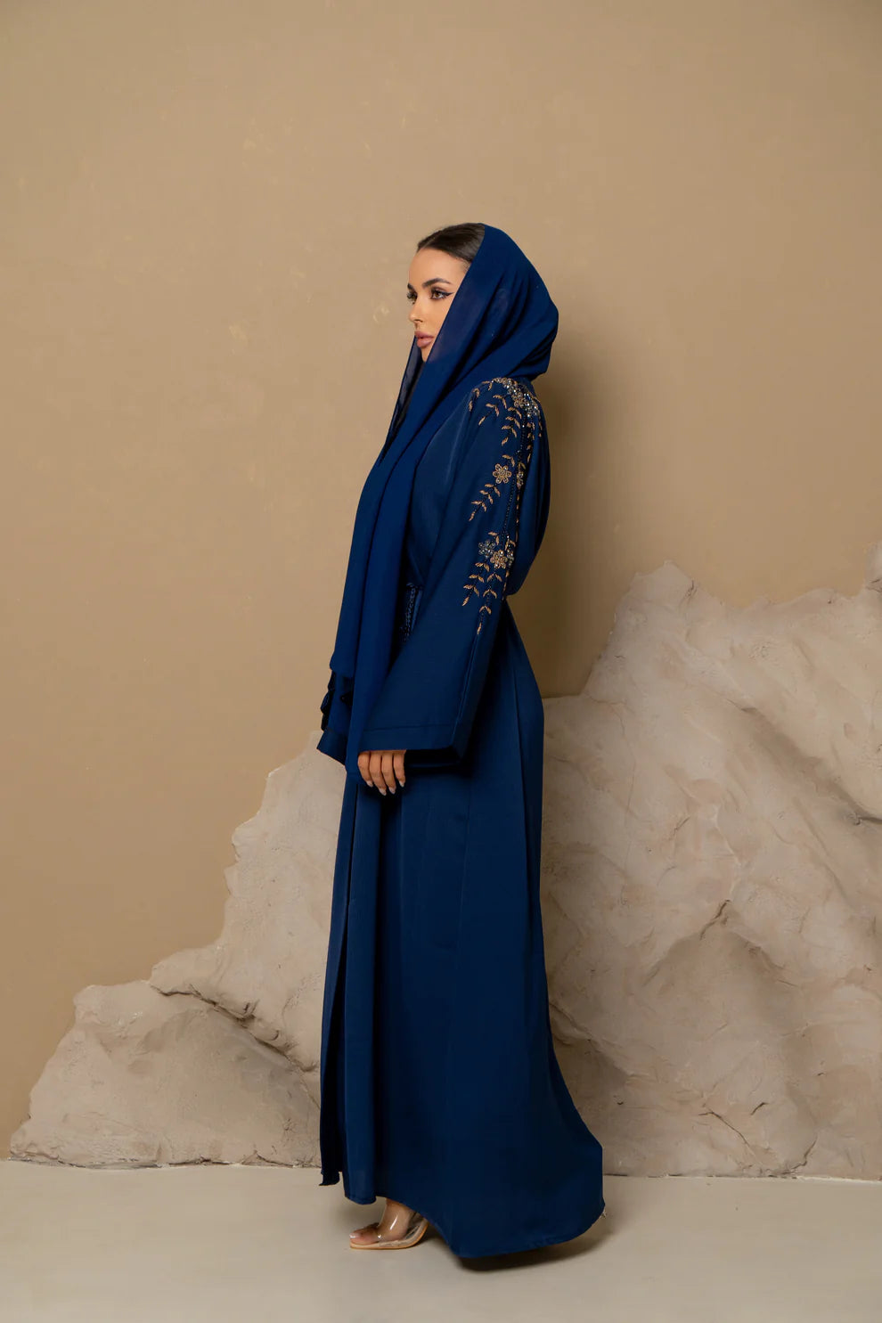 Embellished Abaya Set - Layaal