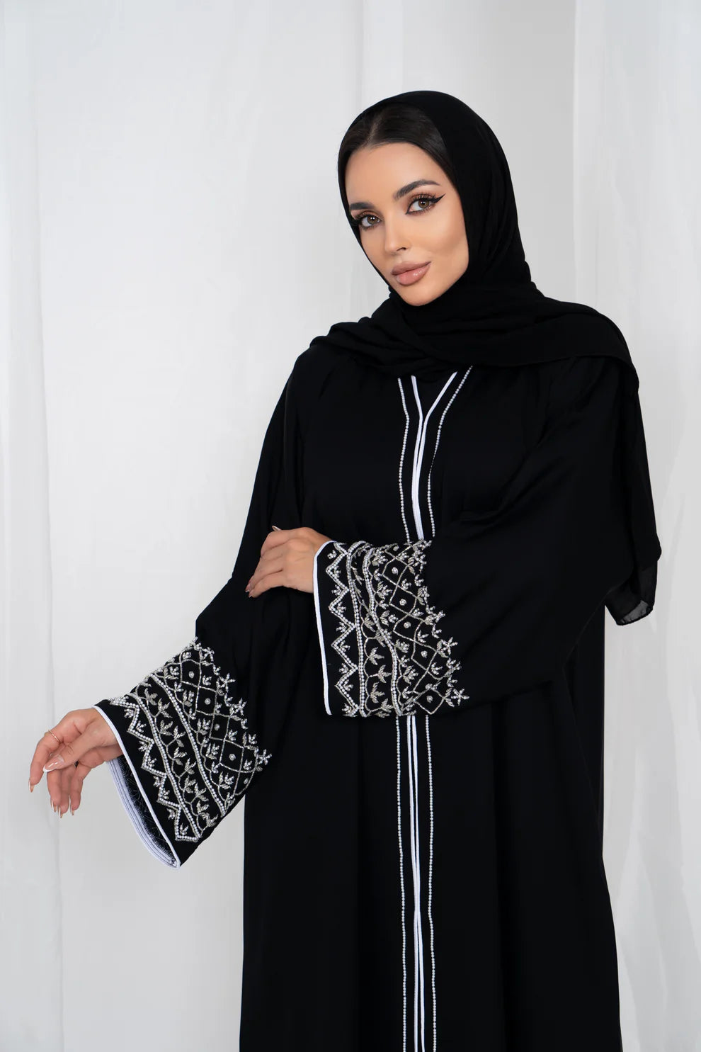 Royal Black Embellished Sleeves Abaya Set
