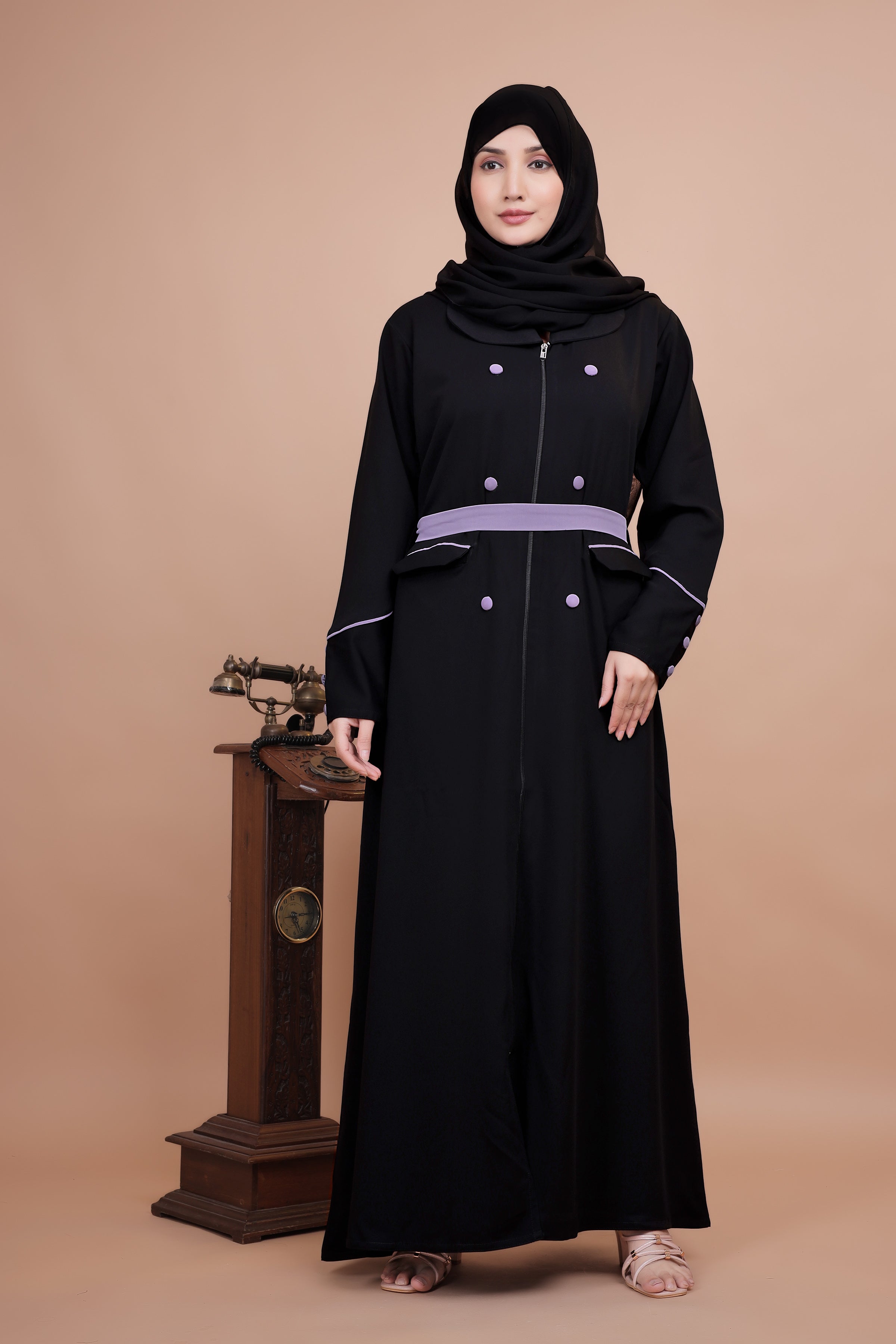Twilight Noir Belted Abaya
